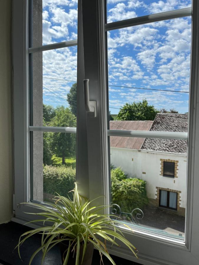 B&B Les Ecoliers Cherain Eksteriør bilde