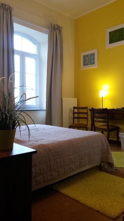 B&B Les Ecoliers Cherain Rom bilde